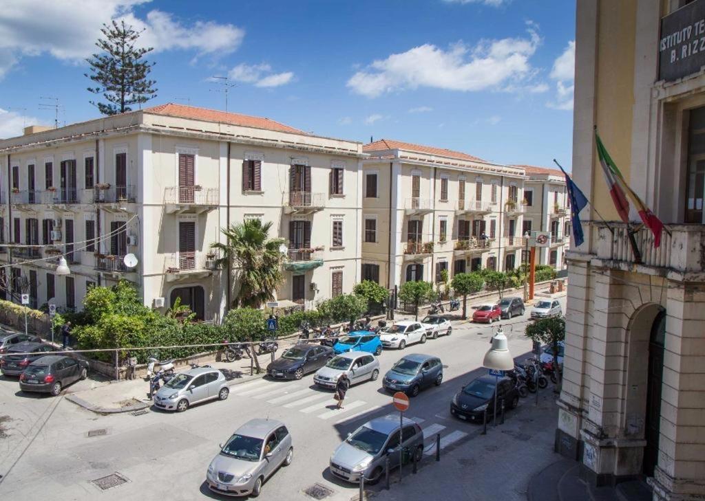 Casa Vacanze L'Altra Diaz Syracuse Exterior photo